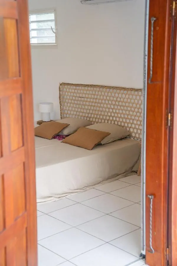 Corossol Villa D'Exception Avec Piscine Pour 14 Personnes Le Gosier