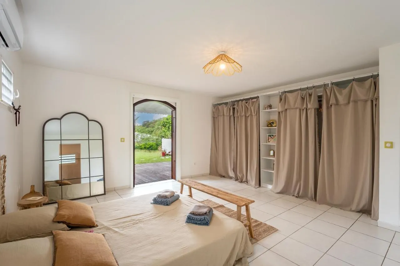 Corossol Villa D'Exception Avec Piscine Pour 14 Personnes Le Gosier