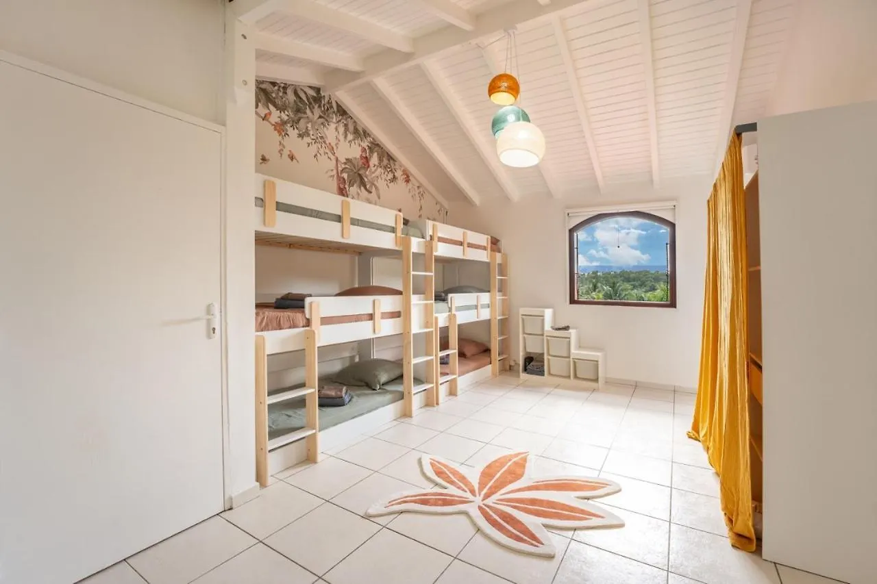 Corossol Villa D'Exception Avec Piscine Pour 14 Personnes Le Gosier