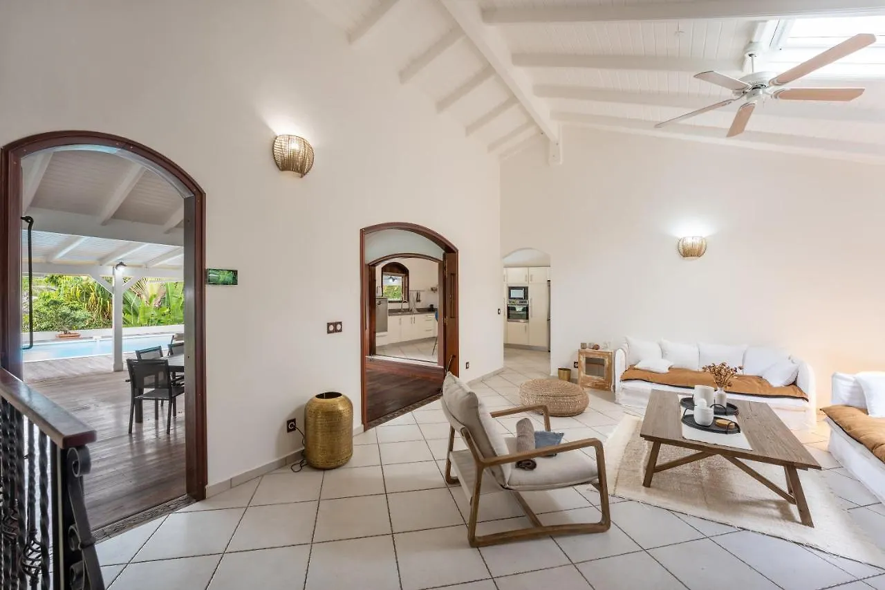 Corossol Villa D'Exception Avec Piscine Pour 14 Personnes Le Gosier  Guadeloupe